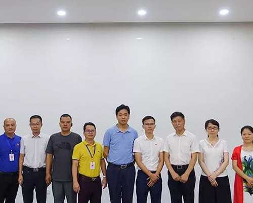 上海代孕专业的公司,上海助孕试管婴儿专家解析：试管婴儿促排阶段长短方案